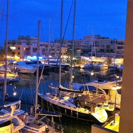 2p, 4 Pers, Terrasse, Parking, A 250m - - Fr-1-251-853 *
